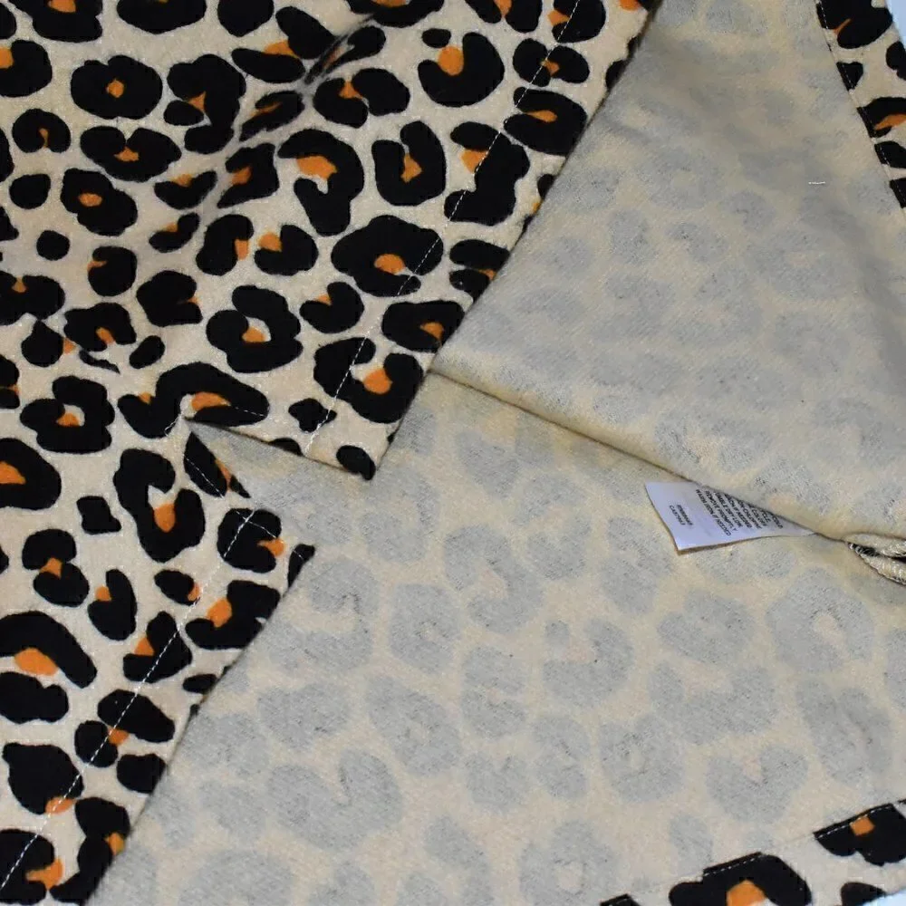 Nordstrom Two Piece Flannel Leopard Print Pajama Set Size S - Picture 8 of 15